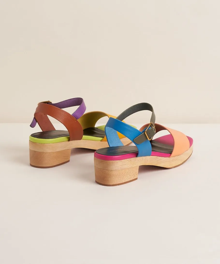 Allie In Nassau Women Clogs