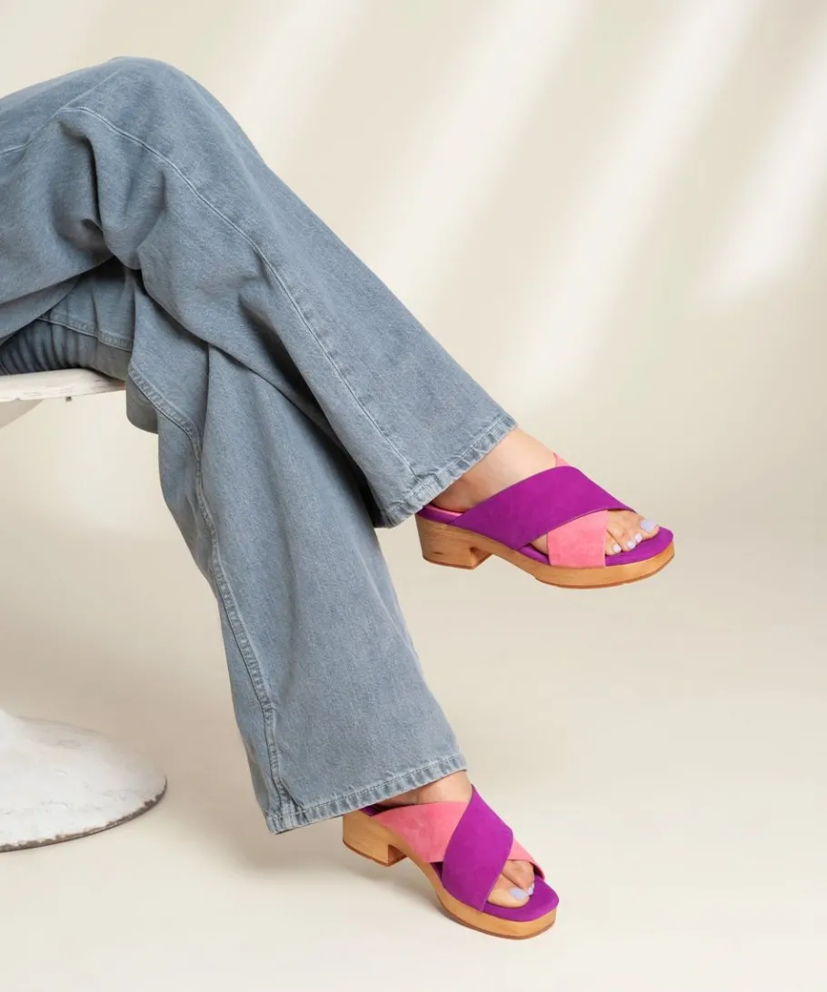 New Amos In Flamingo Women Sandals