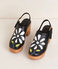 Hot Bonnie In Black Floral Women Clogs