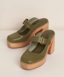 Sale Charis In Khaki Women Clogs