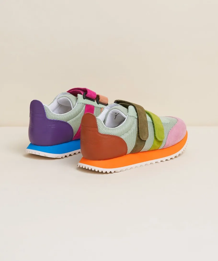 Conway In Nassau Women Sneakers