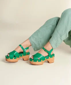 Dermot In Kite Stud Women Platforms