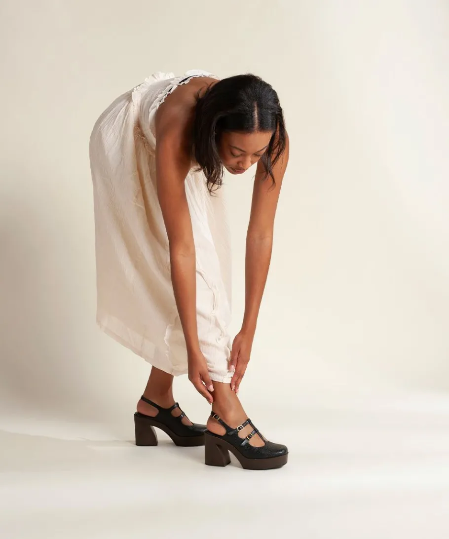 Gael In Black Women Platforms