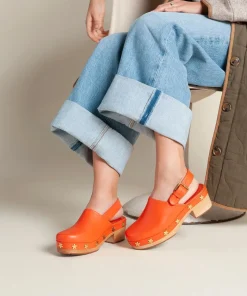 Online Jona In Tangerine Flower Women Clogs
