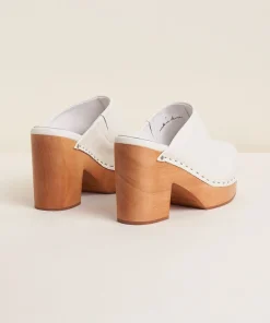 Online Marlo In Latte Women Clogs