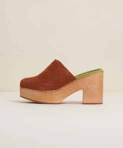 Online Marlo In Nassau Women Clogs