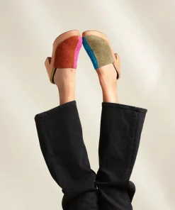 Online Marlo In Nassau Women Clogs