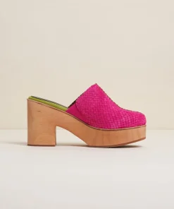 Online Marlo In Nassau Women Clogs