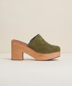Online Marlo In Nassau Women Clogs