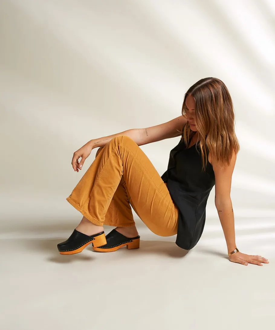 Sale Martino In Black Women Clogs