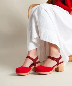 Hot Maud In Begonia Merlot Women Clogs