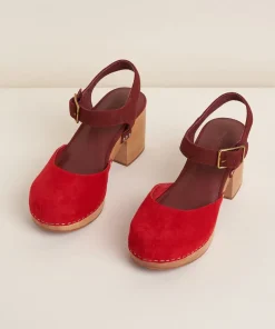 Hot Maud In Begonia Merlot Women Clogs