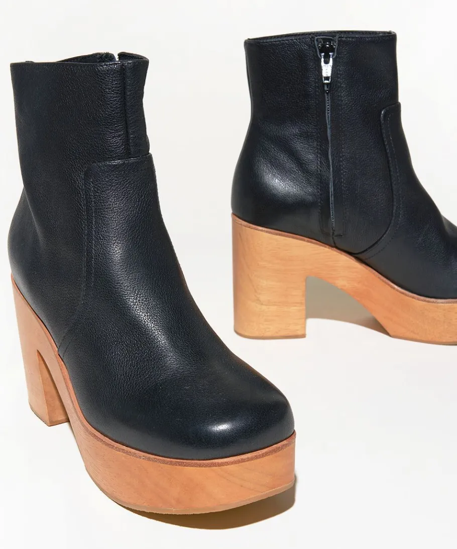 Discount Paz In Black Women Boots