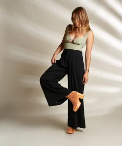 Online Paz In Camel Women Clogs