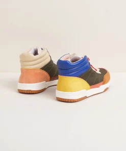 Discount Perris In Kingston Women Sneakers